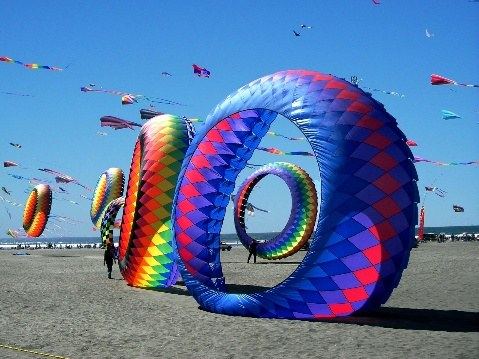Giant ring kites on the beach at the Washington State International Kite Festival